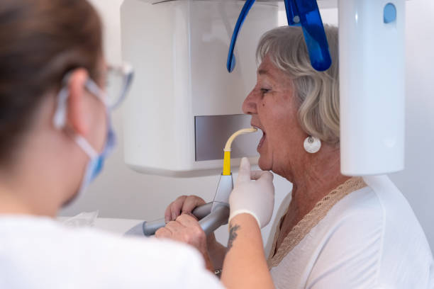 Best Cosmetic Emergency Dentistry in Highland Park, MI